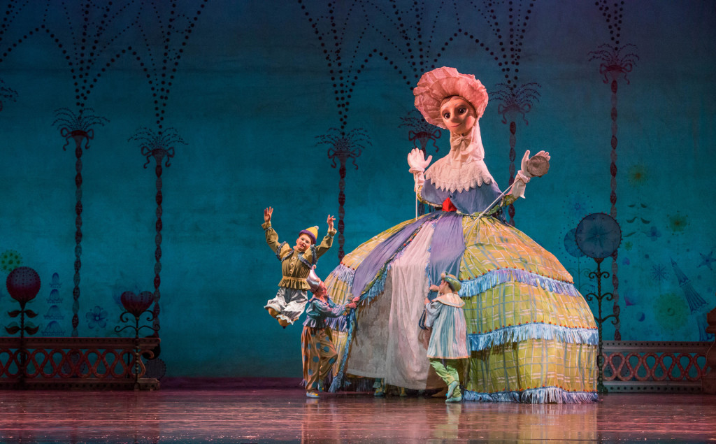 Joffrey - Nutcracker, Mother Ginger's Polichinelles - Photo by Cheryl Mann